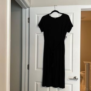 Old navy black tie front jersey midi dress